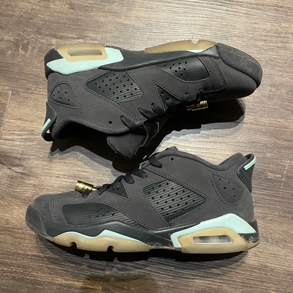 Jordan sneaker - Picture 2 of 4